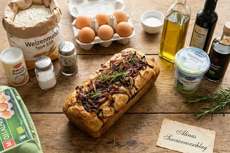 Balsamico Rosmarin Pound Loaf karamellisierten Zwiebeln